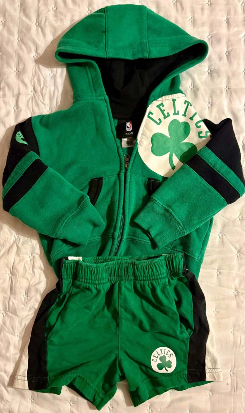 Boston Celtics Kids NBA Full-Zip Hoodie and Shorts Set Kelly Green Black